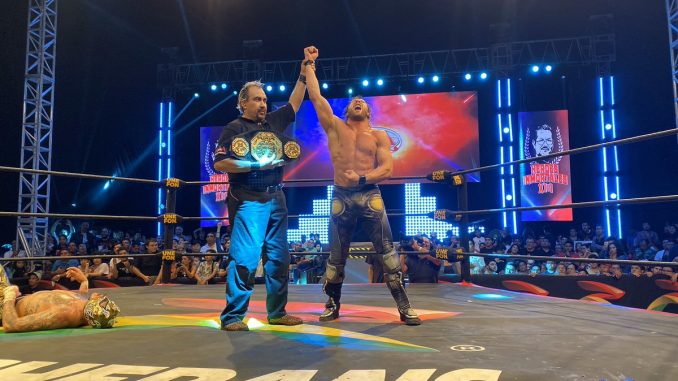 Kenny Omega defeats Fenix to become AAA Mega Champion