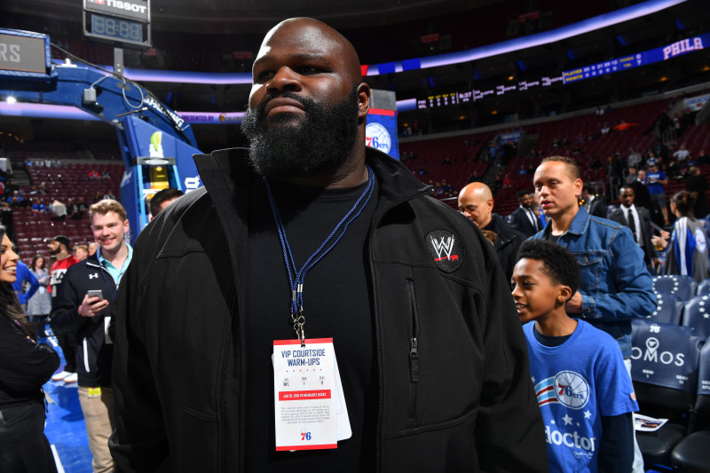 Mark Henry recalls Vince McMahon not wanting him to cut his hair, went back & forth for nearly two years