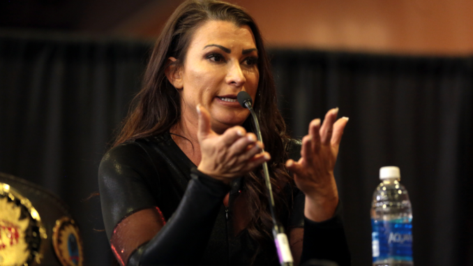 Lisa Marie Varon ha detto di sentirsi a disagio nel backstage di AEW