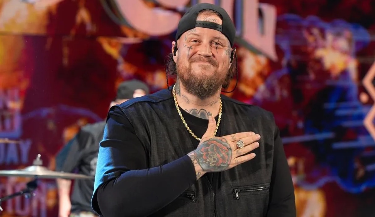 Report: Cody Rhodes & Jelly Roll expected to team at WWE Backlash