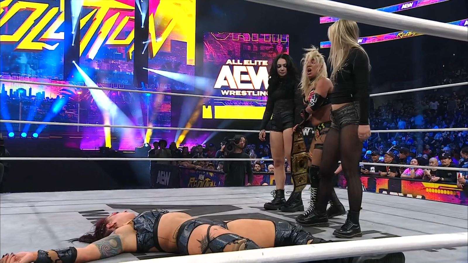 Thekla retains AEW Women’s World Championship against Kris Statlander at Revolution